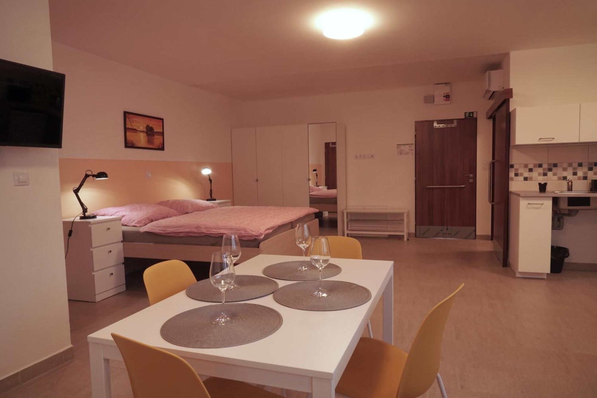 Penzion V Podzamci Třeboň Kamer foto