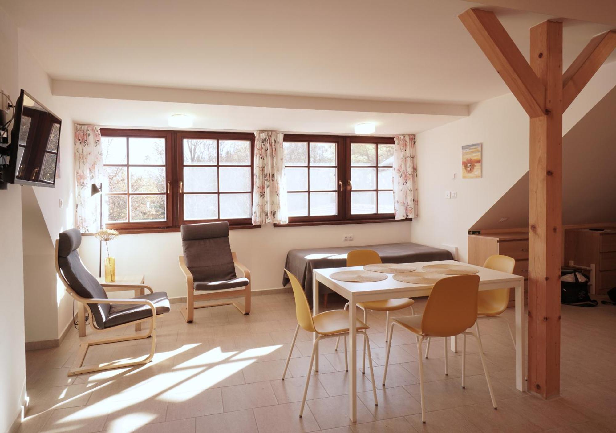 Penzion V Podzamci Třeboň Kamer foto